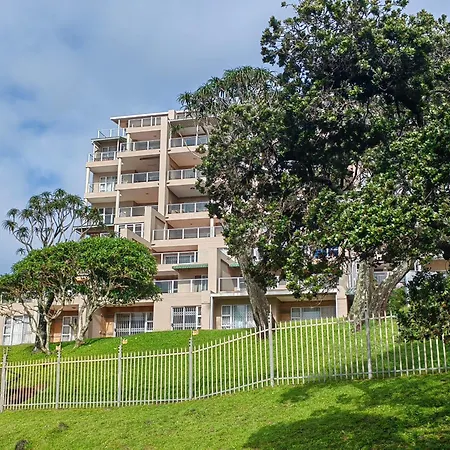 Silhouette 1 Amazing Grace Apartment Margate Exterior photo